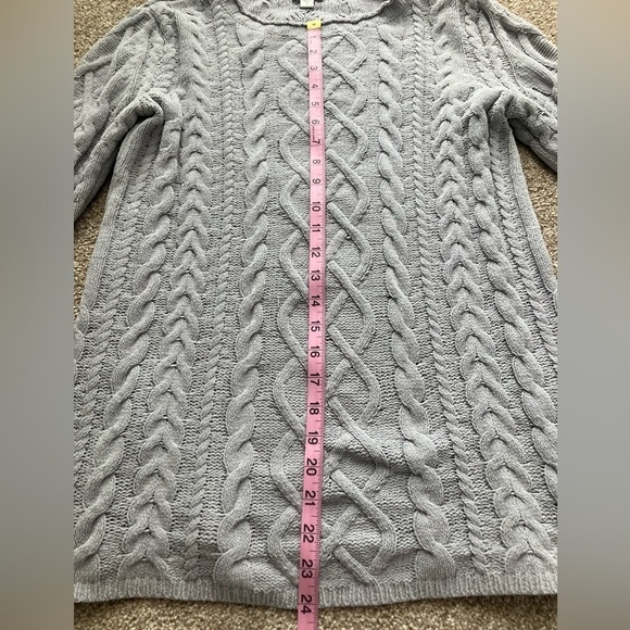 J. Jill Gray Fuzzy Crew Neck Cable Knit Loose-fitting Sweater Size XS - Picture 5 of 7